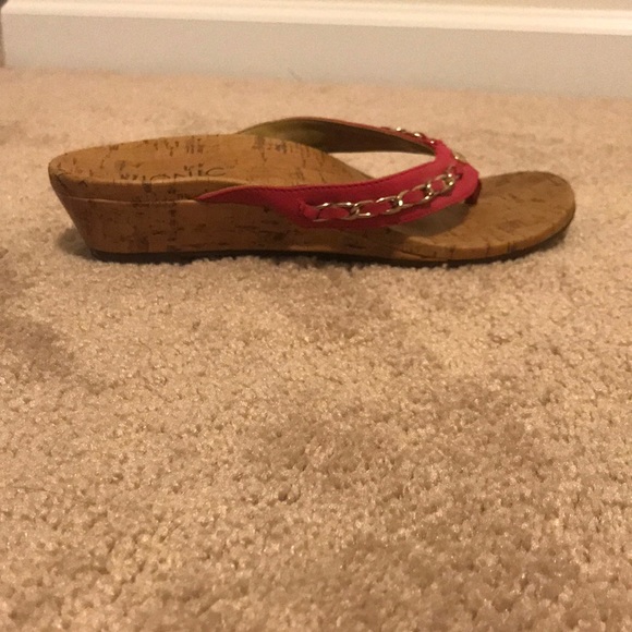 Vionic wedges Sandals - Picture 6 of 6